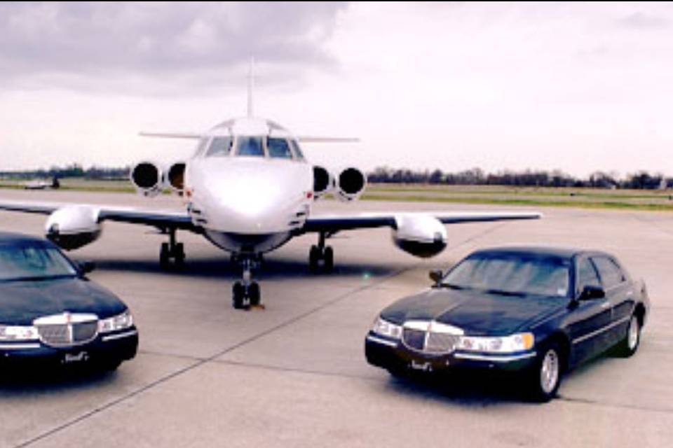 AA Limousine & Sedan Expands Luxury Transportation Services With Dedicated FBO and Meet & Greet Solutions Across Texas