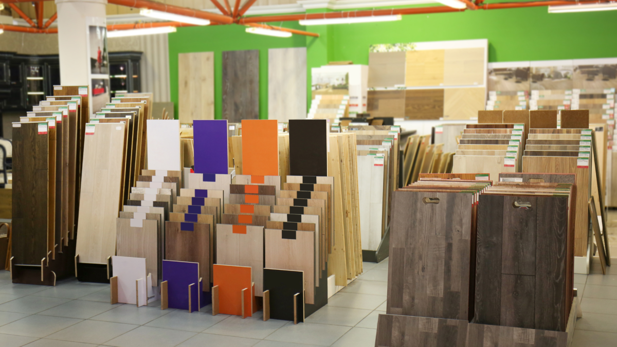 Hardwood Flooring Store Sees Summer Renovation Demand Rapidly Rise